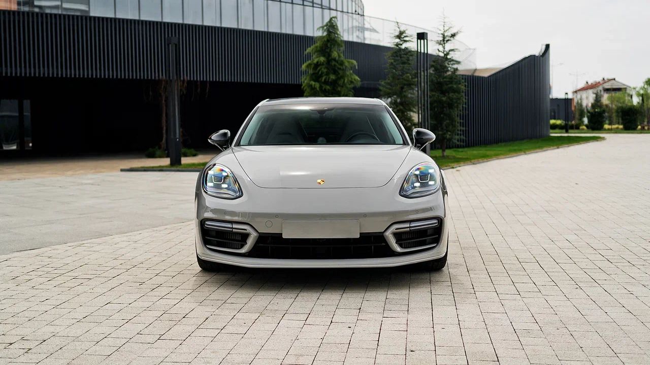 Фото Porsche Panamera - 9
