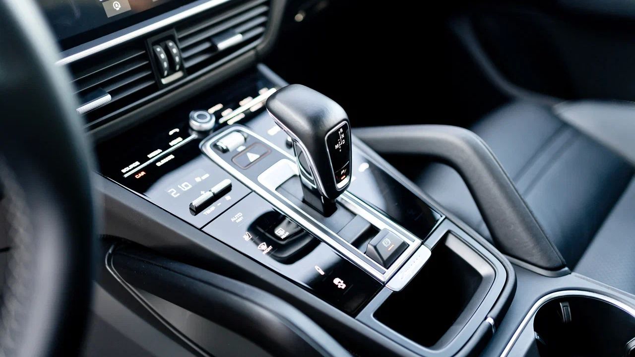 Фото Porsche Cayenne Coupe S - 8